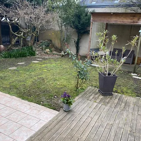 Maison De Bourg Homestay szállás